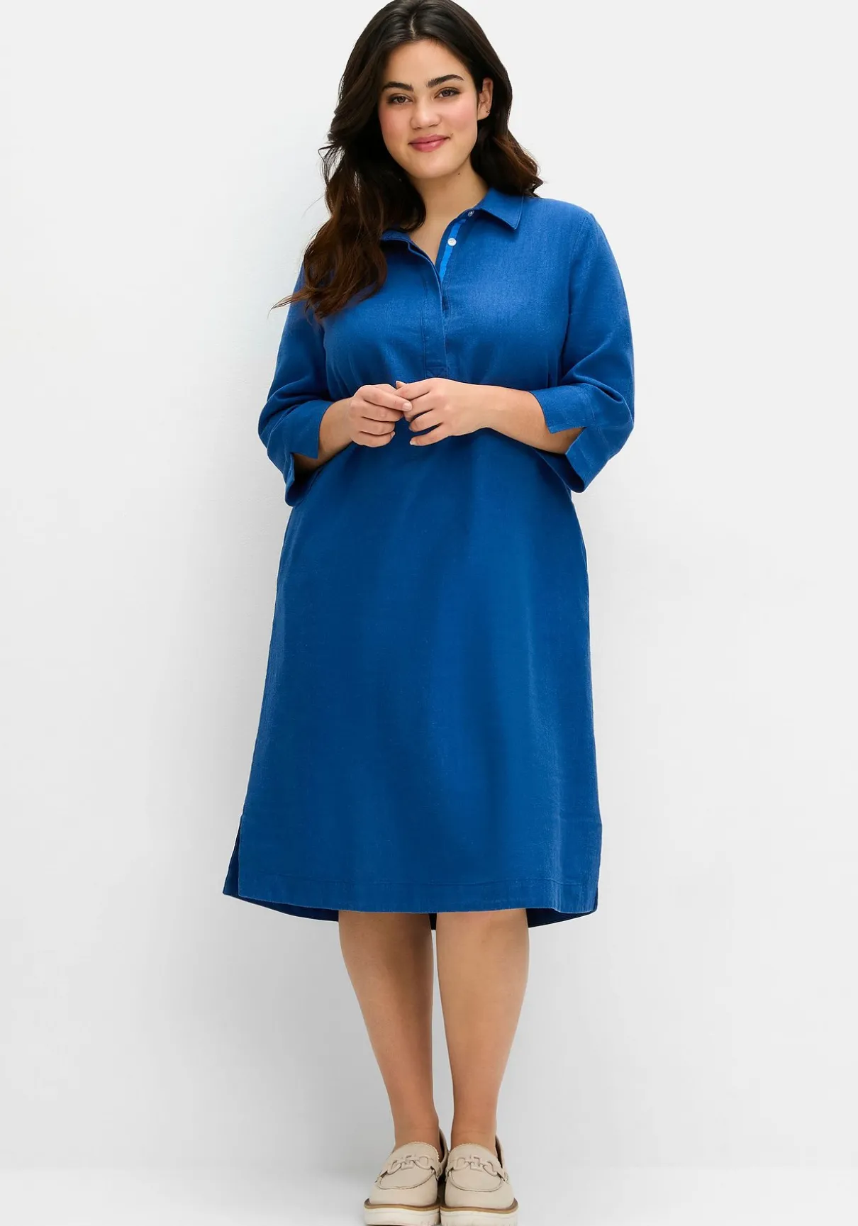 Hemdblusenkleid aus Leinen-Viskose-Mix