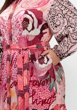 Hemdblusenkleid im Mustermix, mit Volant am Saum