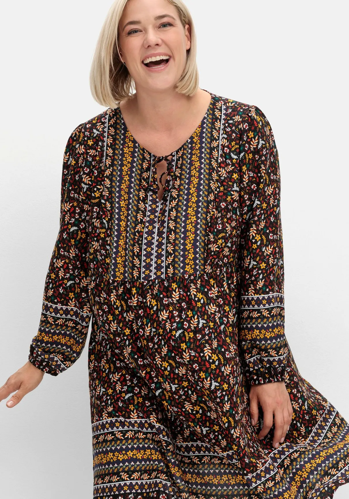 Hängerchen-Kleid im Mustermix, in A-Linie