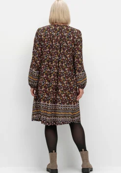 Hängerchen-Kleid im Mustermix, in A-Linie