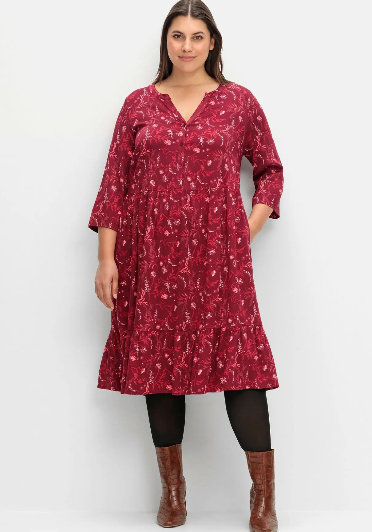 Hängerkleid in leichter A-Linie, mit 3/4-Ärmeln