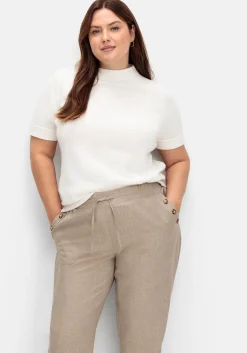 Hose in Leinenoptik mit Dehnbund und Zierknöpfen