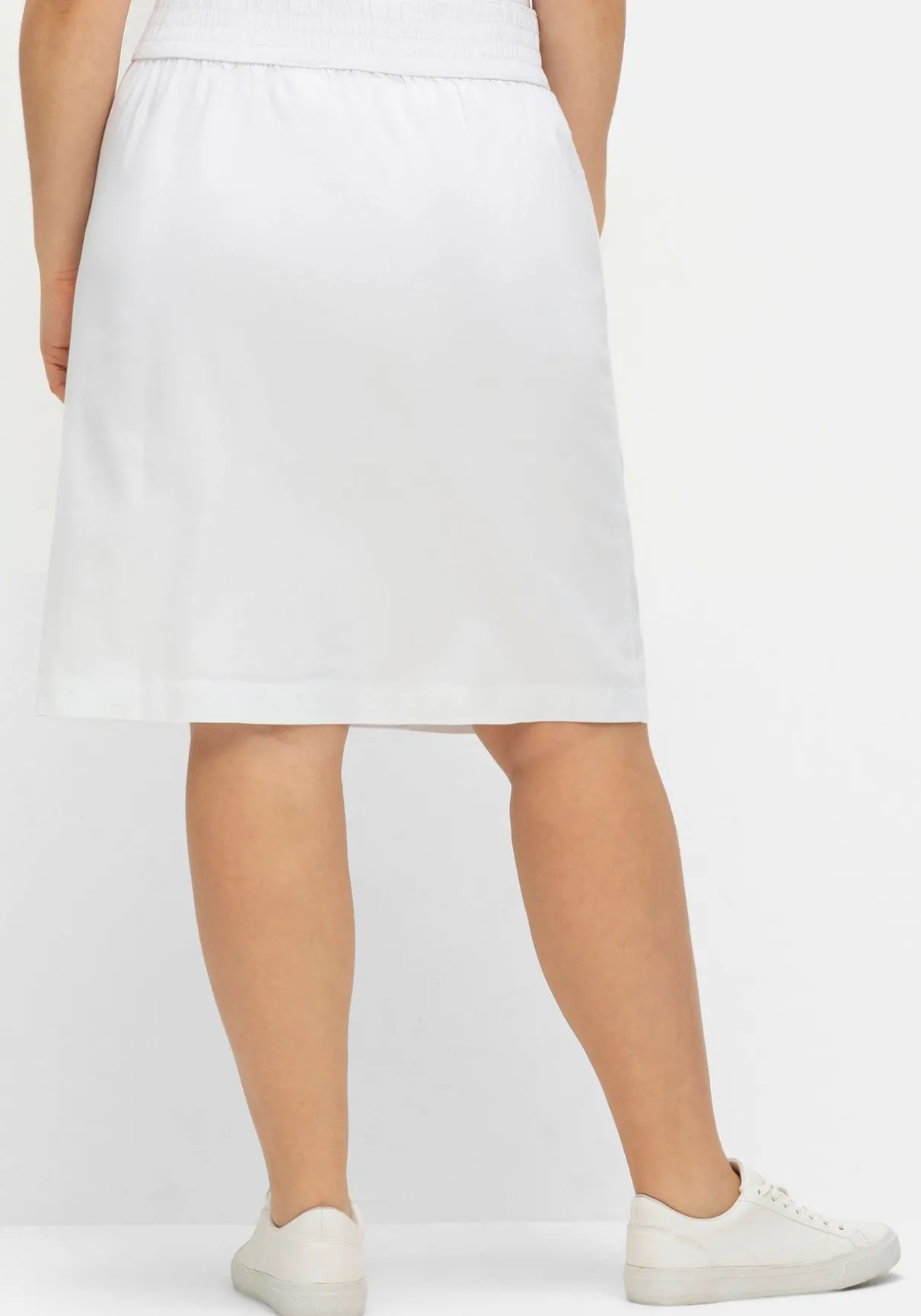 Jeansrock mit Taschen, in A-Linie