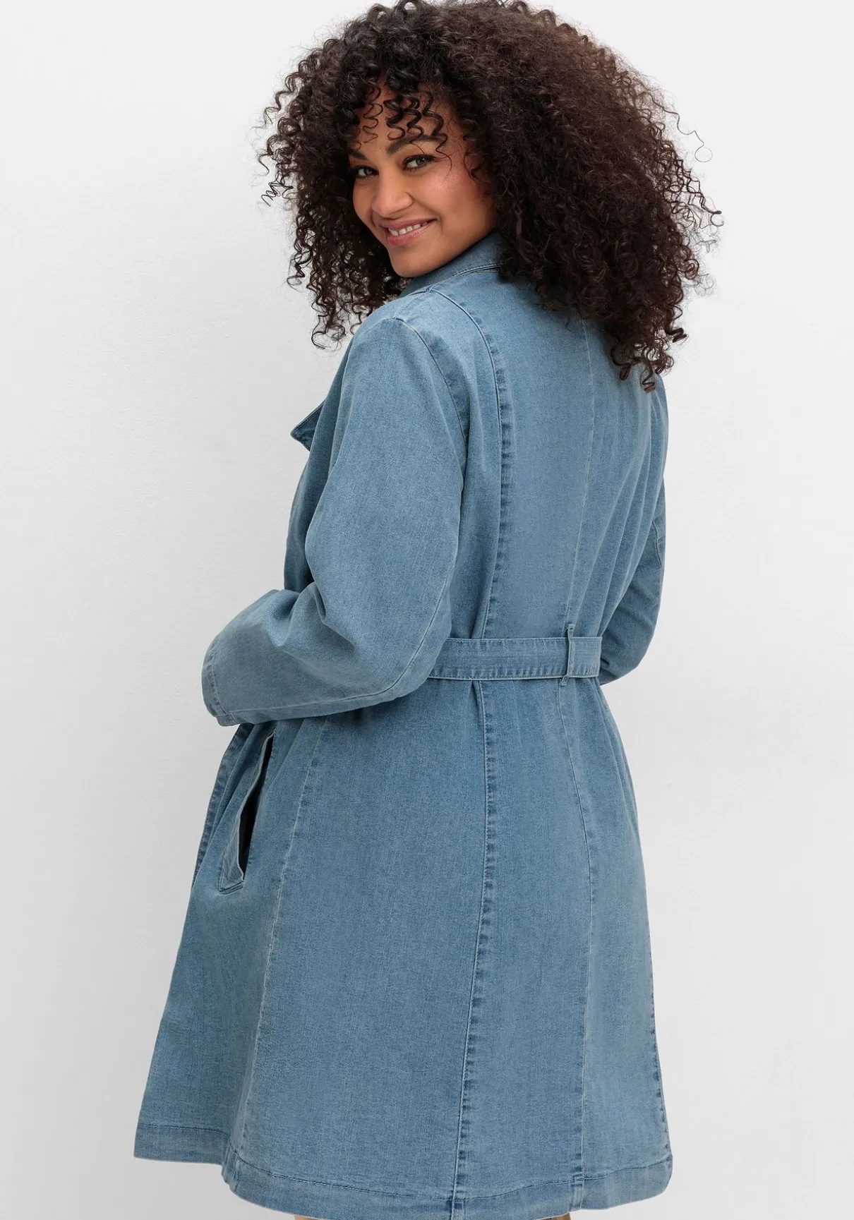 Jeans-Trenchcoat mit Bindegürtel