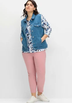 Jeansweste in leicht taillierter Form