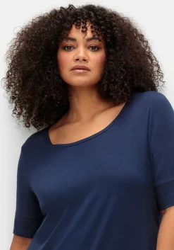 Jerseyshirt mit abgerundetem Saum