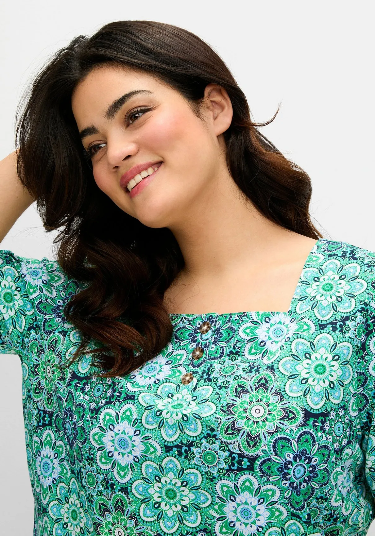 Jerseyshirt mit Blumendruck und Karreeausschnitt