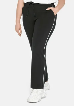 Jogginghose in weiter Form, mit Kontrastpaspel