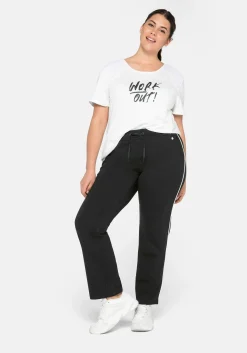 Jogginghose in weiter Form, mit Kontrastpaspel