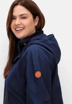 Kapuzenjacke aus Microfaser, mit Kontrastdetails