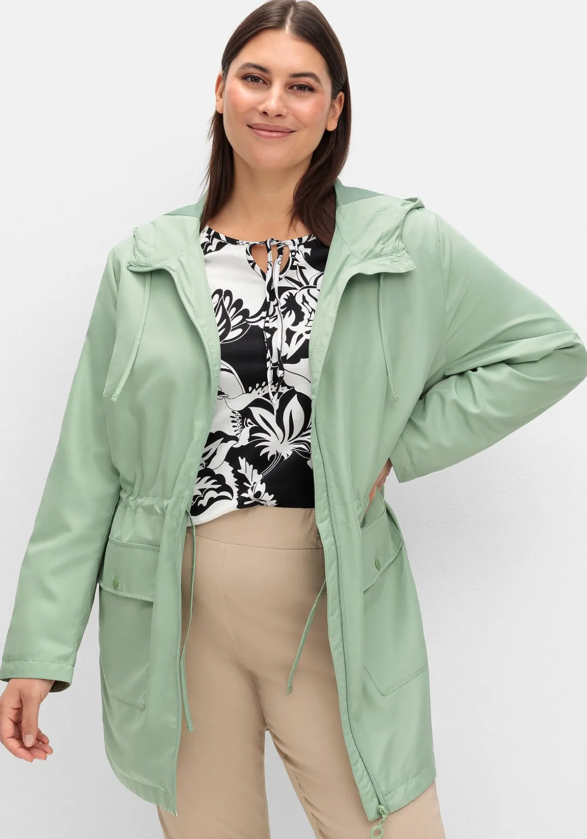 Kapuzenjacke mit Reißverschluss und Tunnelzug