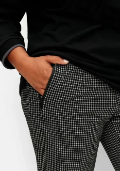 Karierte Joggpants mit Zippertaschen
