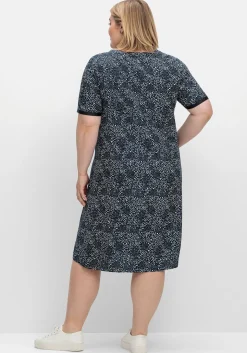 Kleid in leichter A-Linie, mit Punkte-Alloverprint