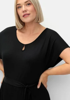 Kleid in Wickeloptik, mit Taillen-Bindeband