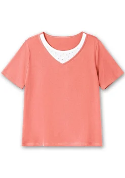 Kurzarmshirt in Layeroptik mit Ziernieten