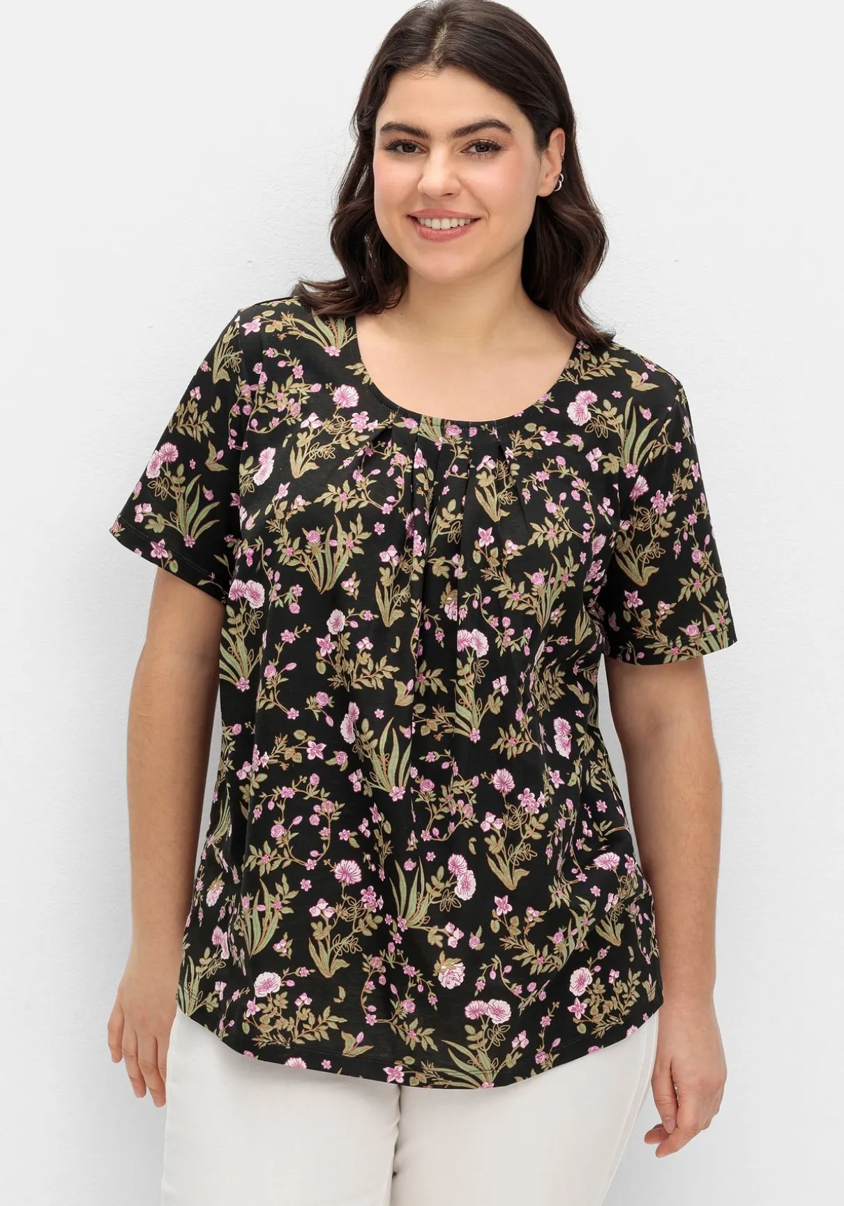 Kurzarmshirt mit Blumenprint und Faltendetails