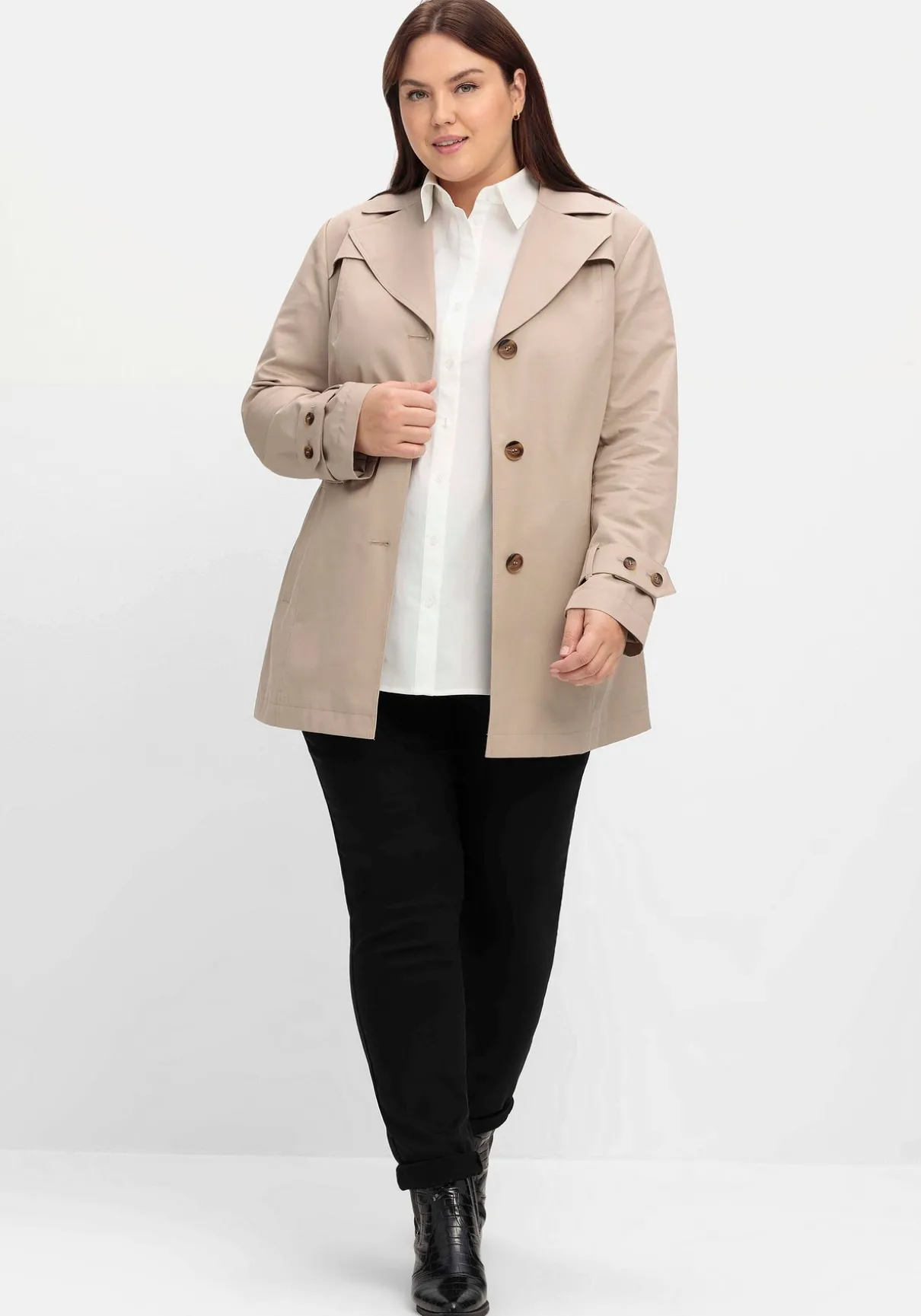 Kurzer Trenchcoat mit Gürtel, wasserabweisend