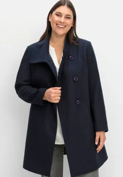 Kurzmantel mit asymmetrischem Kragen