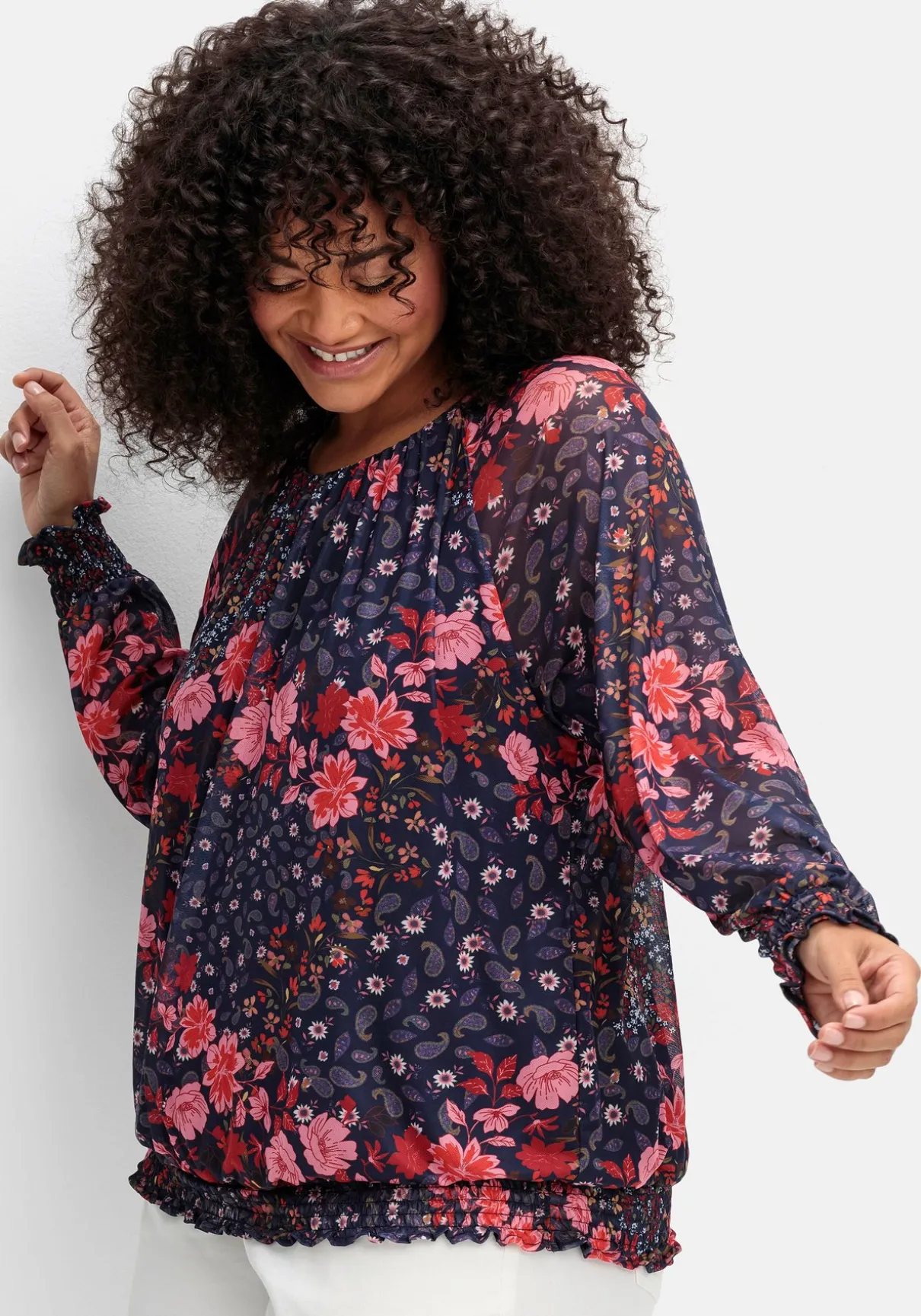 Langarmshirt aus Mesh mit Blumendruck