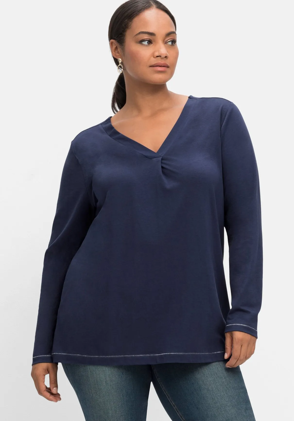 Langarmshirt in A-Linie, mit Falte vorn und Effektgarn