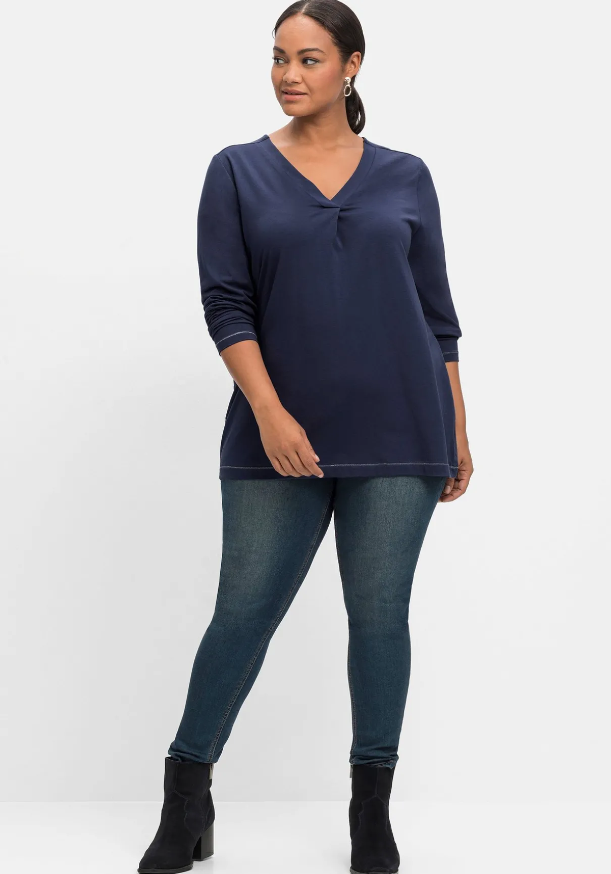 Langarmshirt in A-Linie, mit Falte vorn und Effektgarn