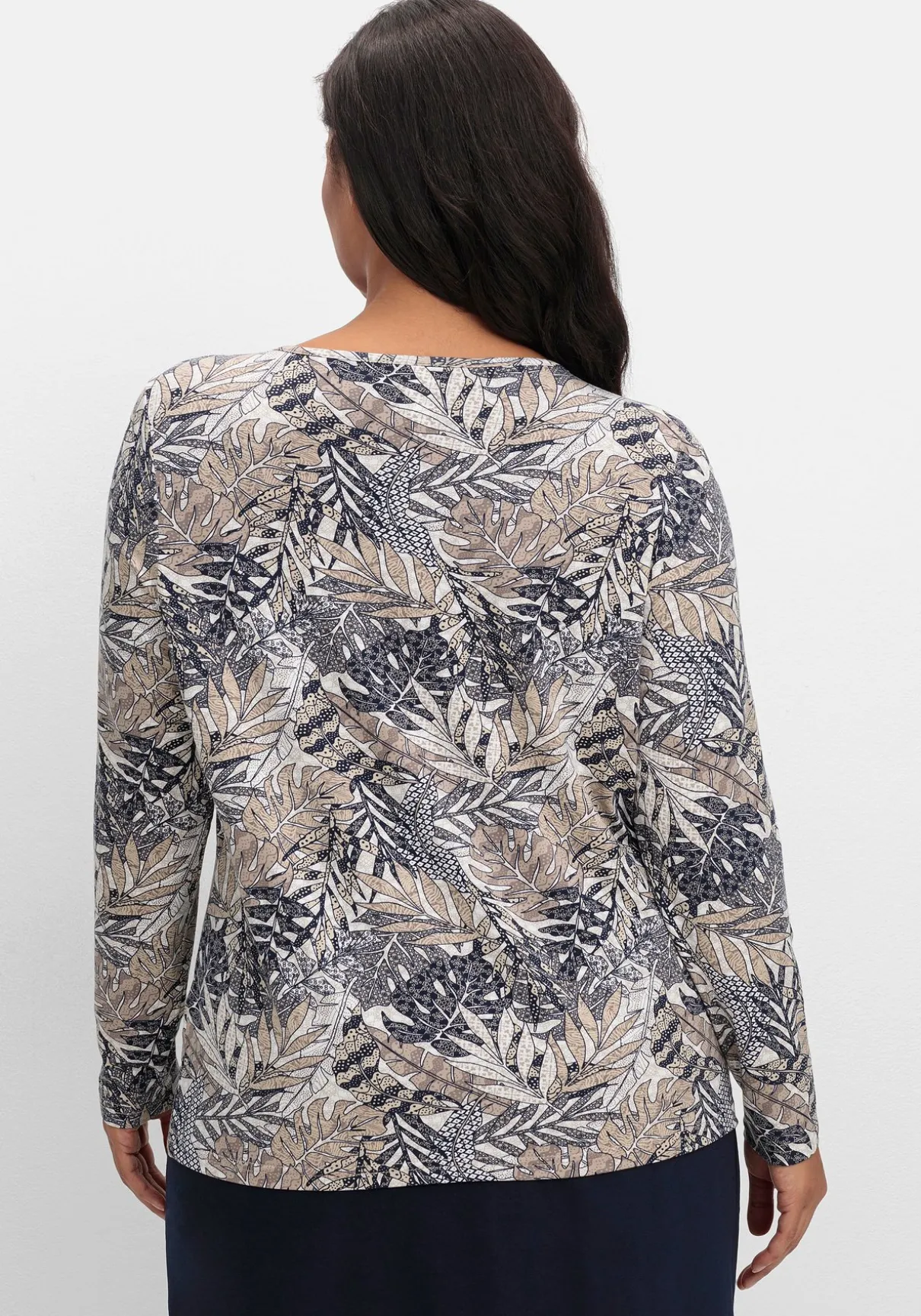 Langarmshirt mit Blätterprint und Faltendetail vorn