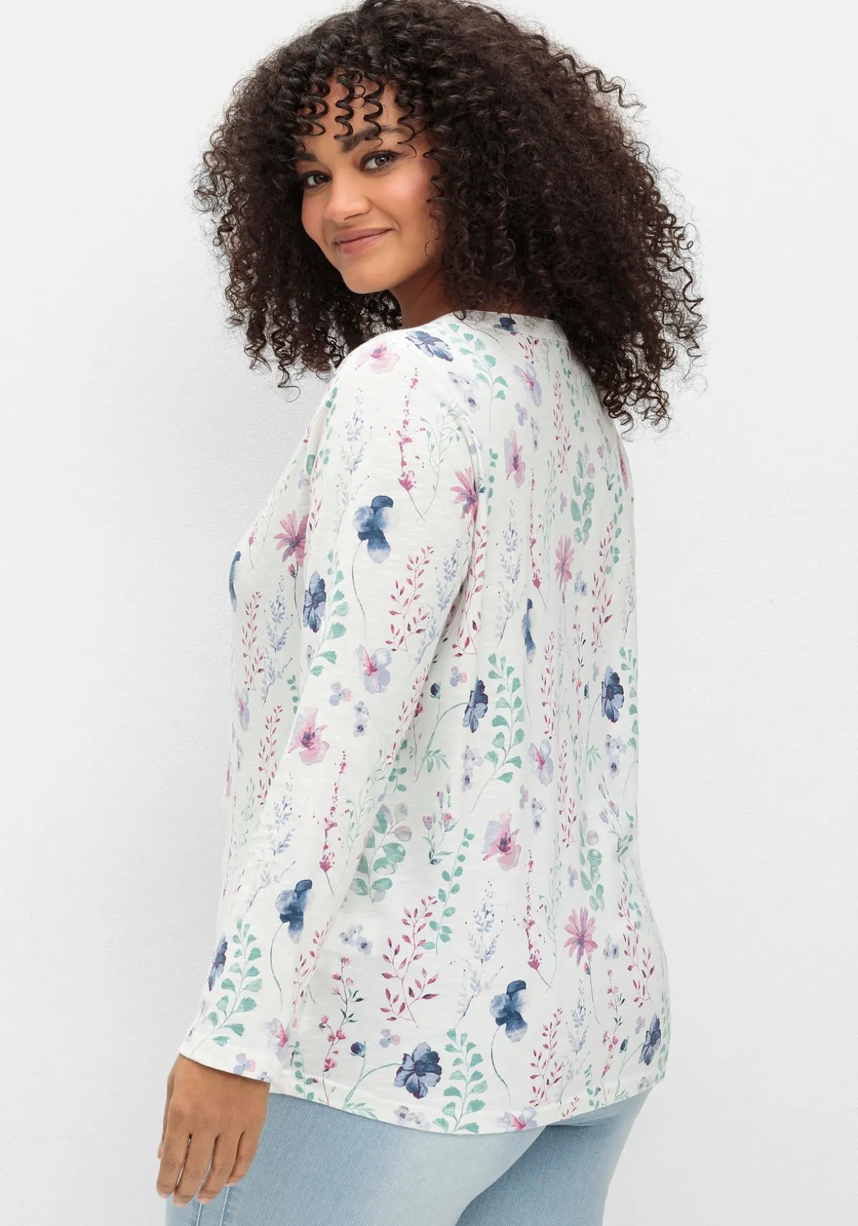 Langarmshirt mit Blumenmuster und Knopfleiste