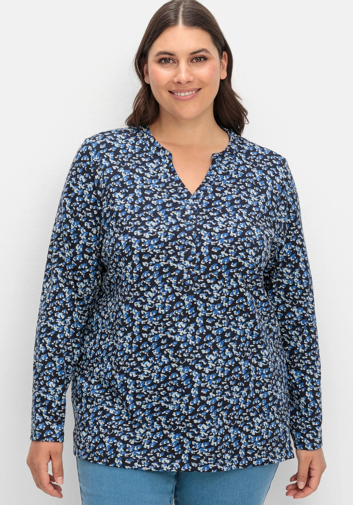 Langarmshirt mit V-Schlitz und floralem Minimalprint