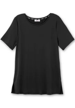 Langes Funktionsshirt mit seitlichen Schlitzen