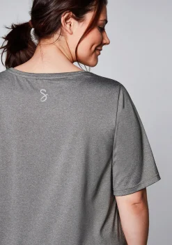 Langes Funktionsshirt mit seitlichen Schlitzen