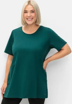 Langes Sportshirt in leicht taillierter Form