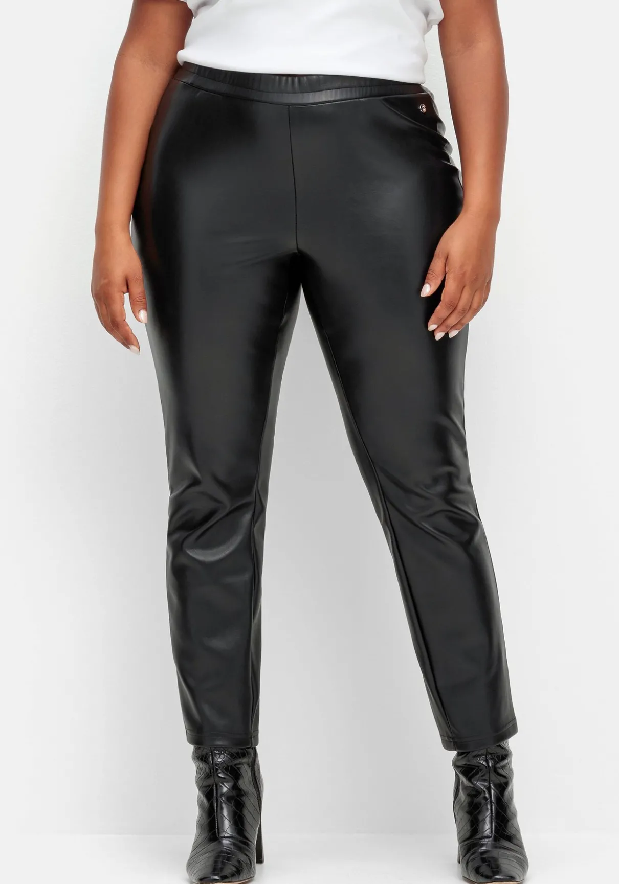 Leggings mit glänzender Beschichtung