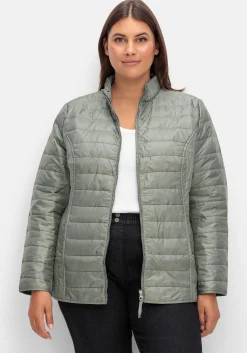 Leicht wattierte Steppjacke mit Stehkragen