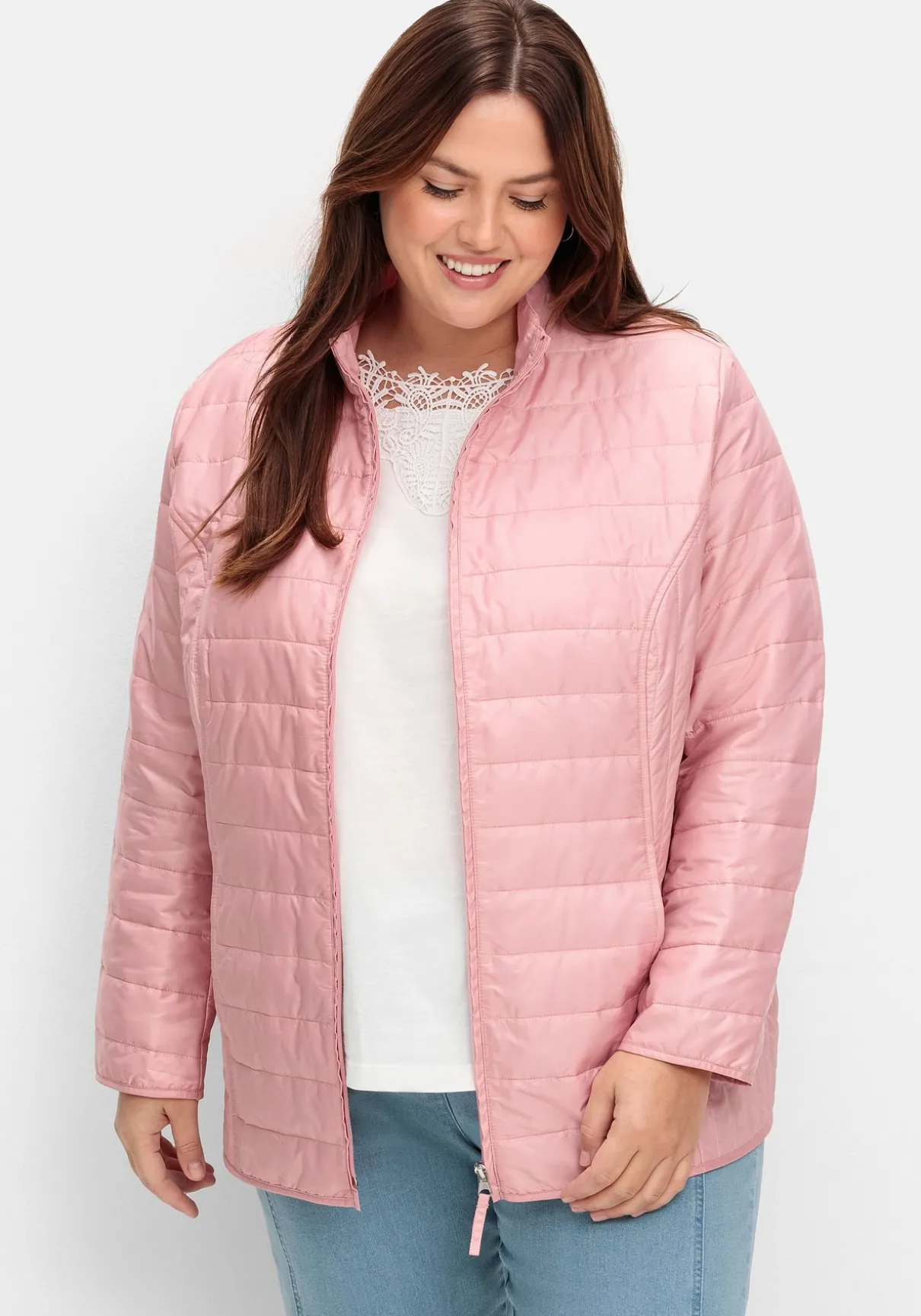 Leicht wattierte Steppjacke mit Stehkragen