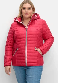 Leichte Steppjacke mit abnehmbarer Kapuze