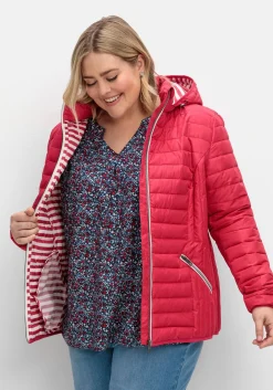 Leichte Steppjacke mit abnehmbarer Kapuze