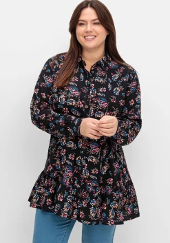 Longbluse mit Blumenprint und Volant am Saum