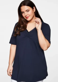 Longshirt in A-Linie mit Raffung am V-Ausschnitt