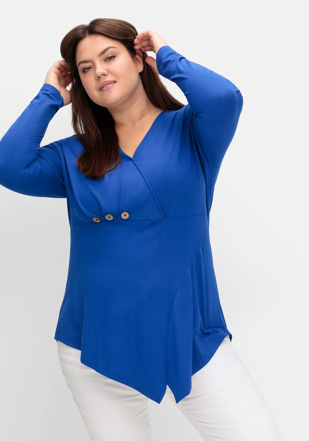 Longshirt in Wickeloptik, mit Zierknöpfen