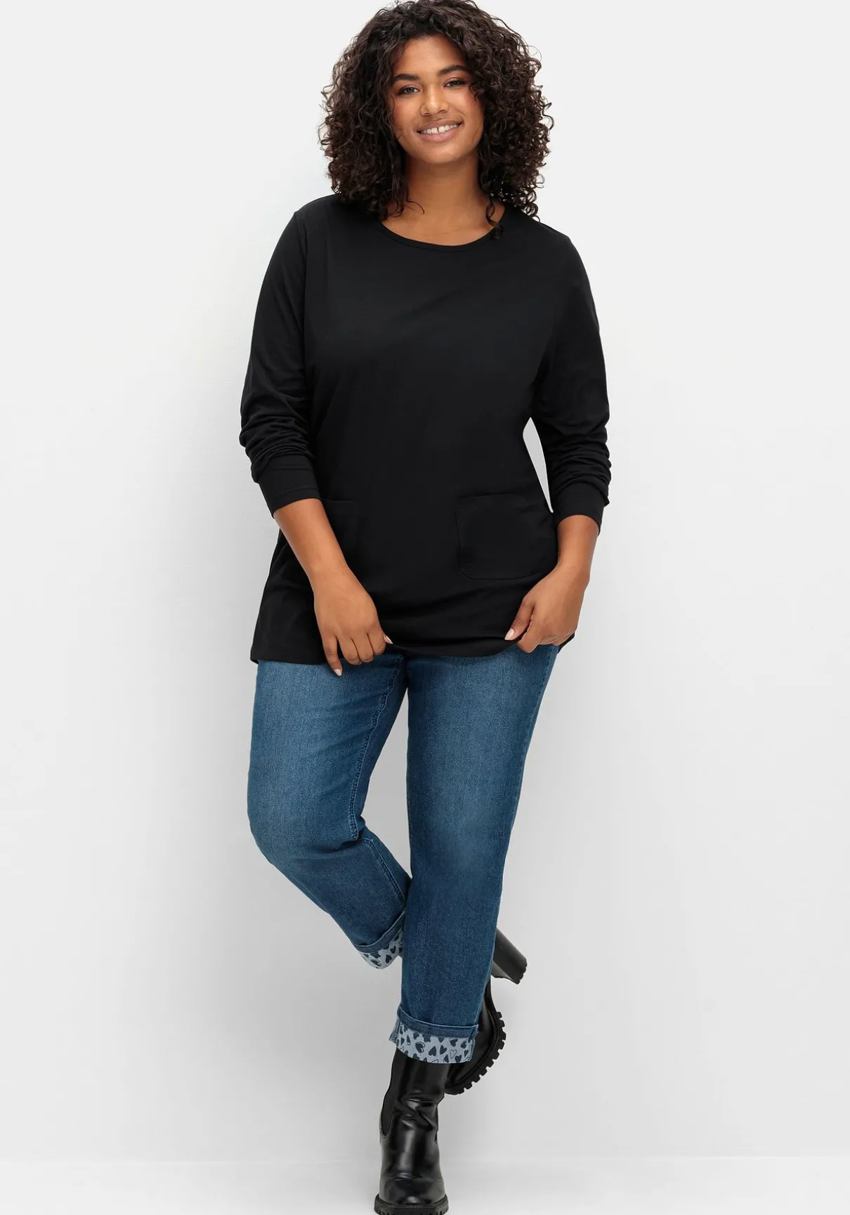 Longshirt mit aufgesetzten Taschen