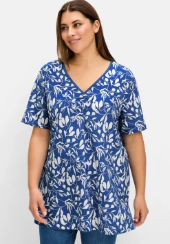 Longshirt mit Blumendruck, in leichter A-Linie