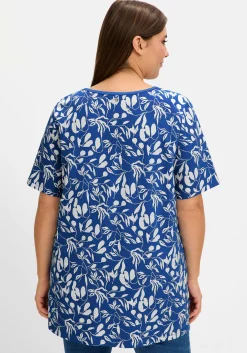 Longshirt mit Blumendruck, in leichter A-Linie