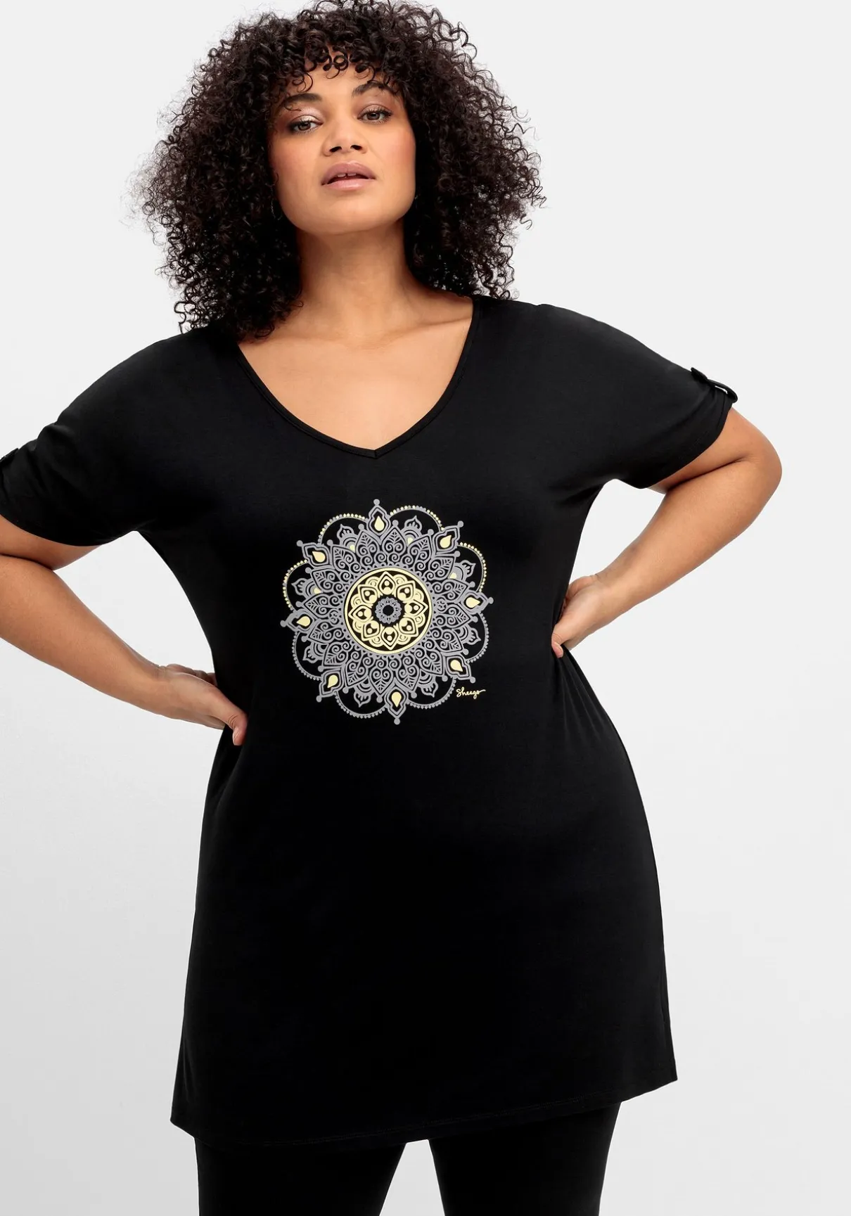 Longshirt mit Frontdruck, in Oversized-Form