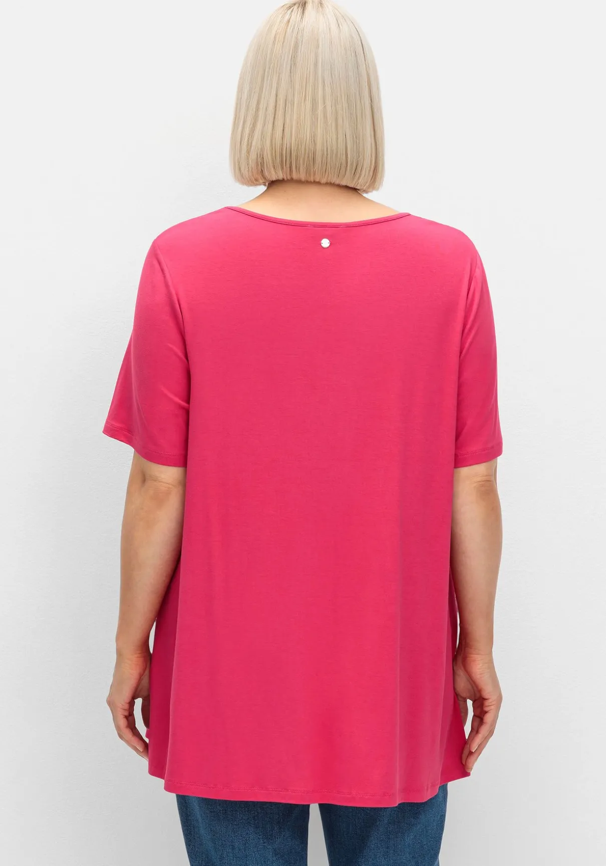 Longshirt mit Spitzenpasse, in A-Linie