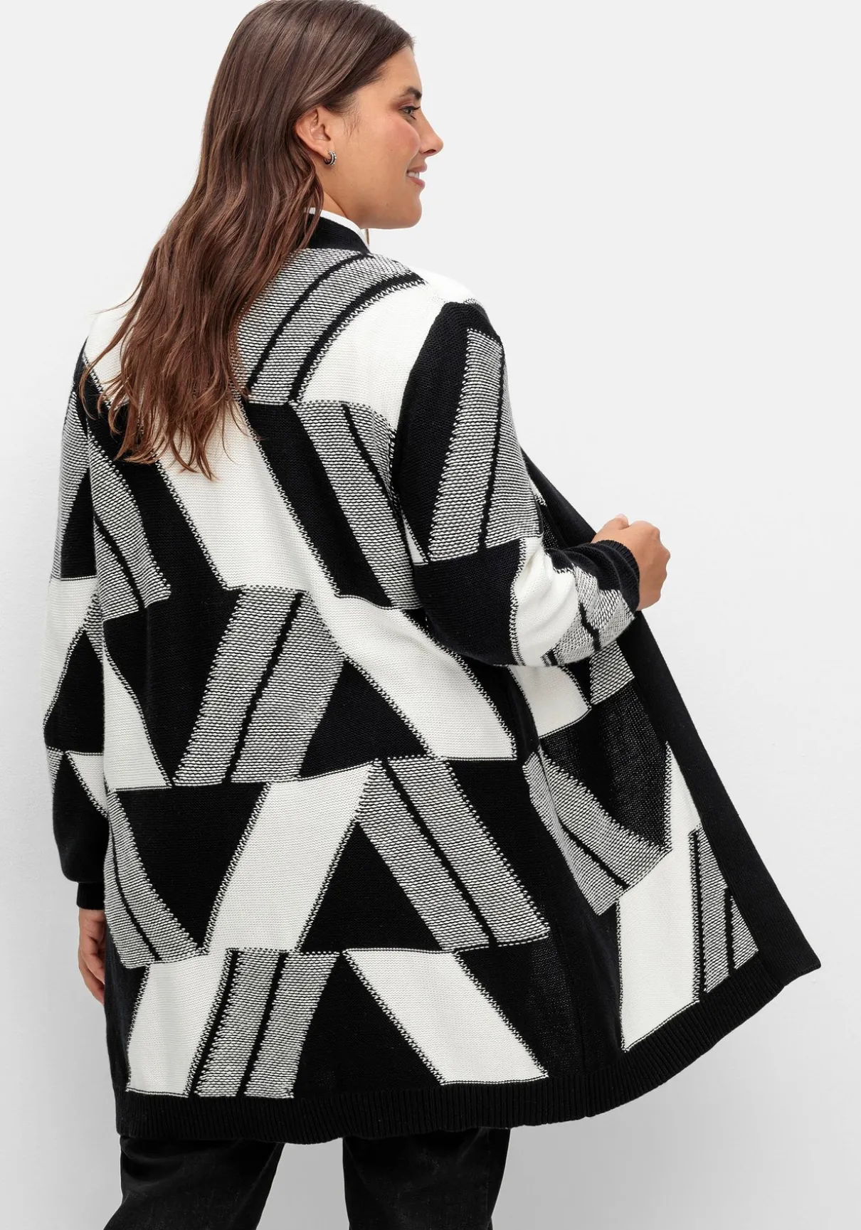 Longstrickjacke mit grafischem Jacquardmuster