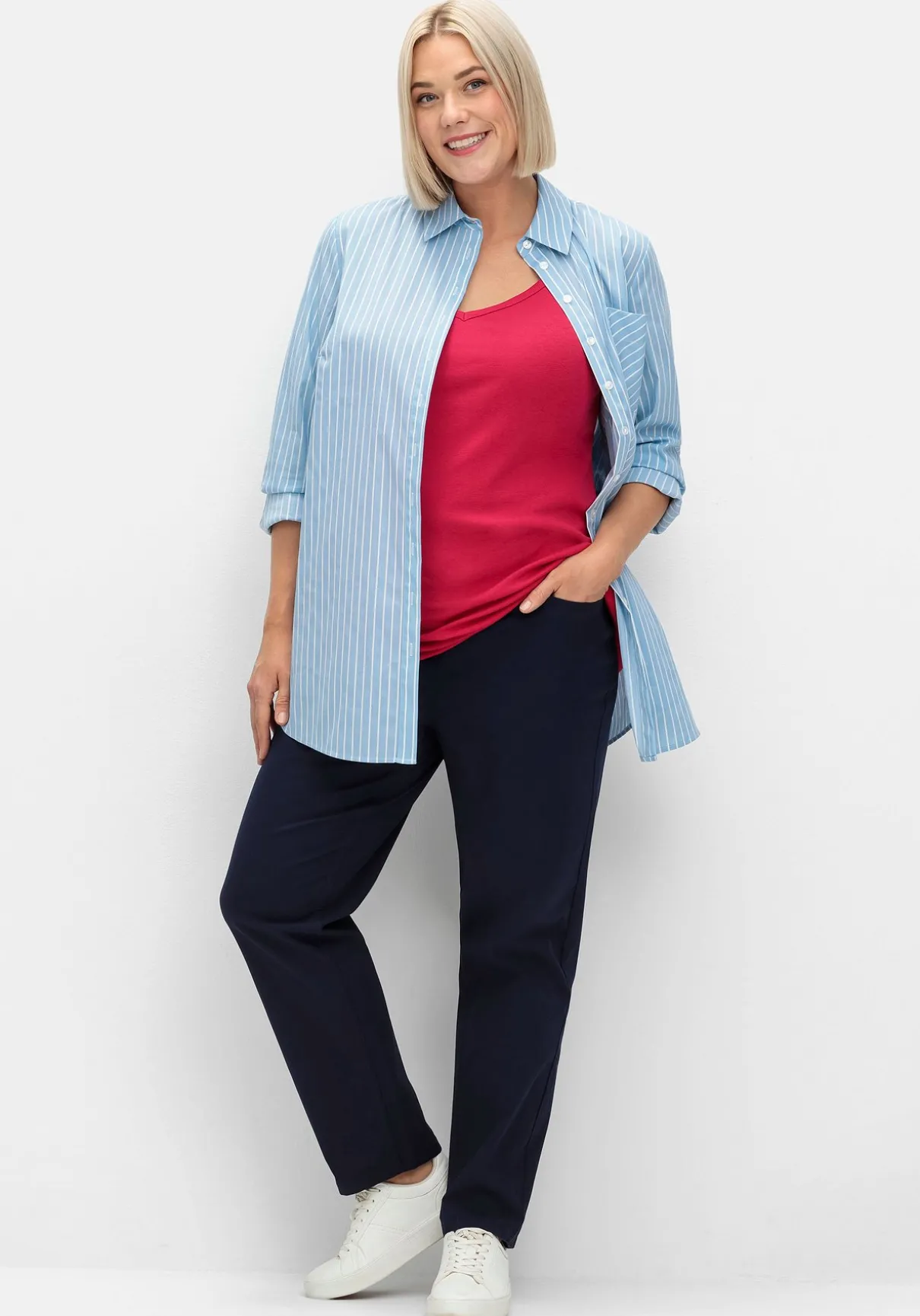 Longtop in Rippqualität, mit weitem Ausschnitt