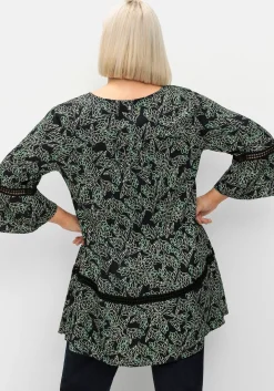 Longtunika mit floralem Print und Lochmusterdetails