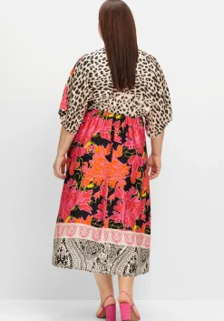Maxikleid im Mustermix, mit weiten Ärmeln