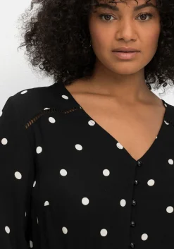 Maxikleid mit Alloverprint und gesmokter Taille