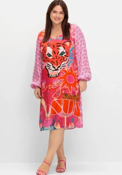 Midikleid im Mustermix, mit Ballonärmeln